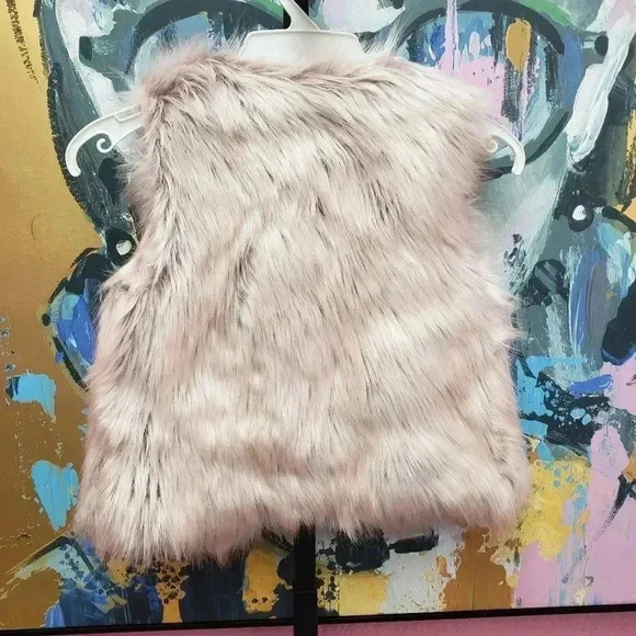 Cherokee Faux Fur Vest Pink Girls Size M - Picture 2 of 6